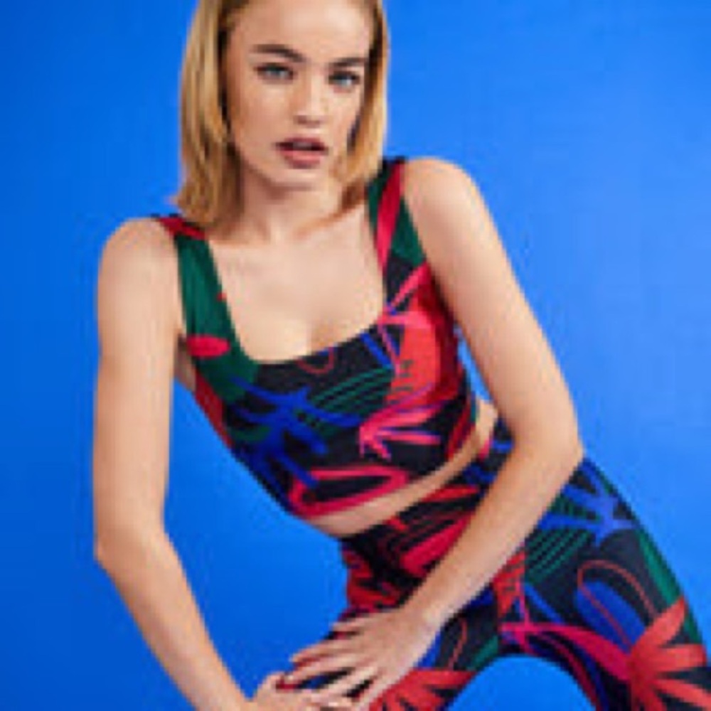 Vibrant colors! PatBo Rio Print High Rise Legging. See post for matching top! - Picture 4 of 4